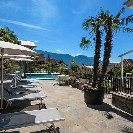 Villa Maria Tirolo Exteriör bild