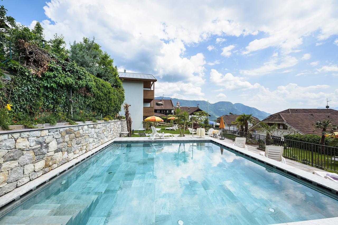 Villa Maria Tirolo Exteriör bild